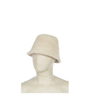 Universal Works – Bucket hat in light sand recycled fur