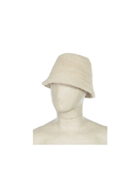 Universal Works – Bucket hat in light sand recycled fur