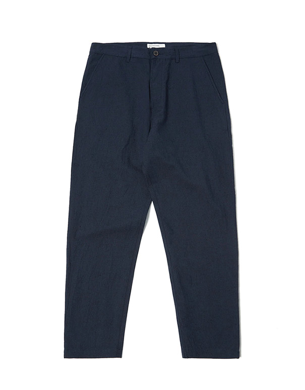 UNIVERSAL WORKS – Military Chino in navy lord cotton/linen