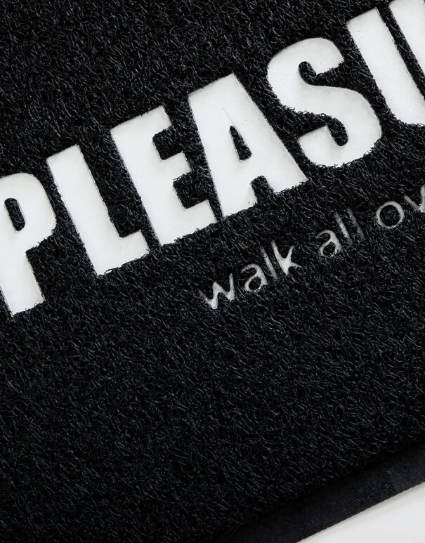 PLEASURES – Over Me rubber door mat - immagine 3